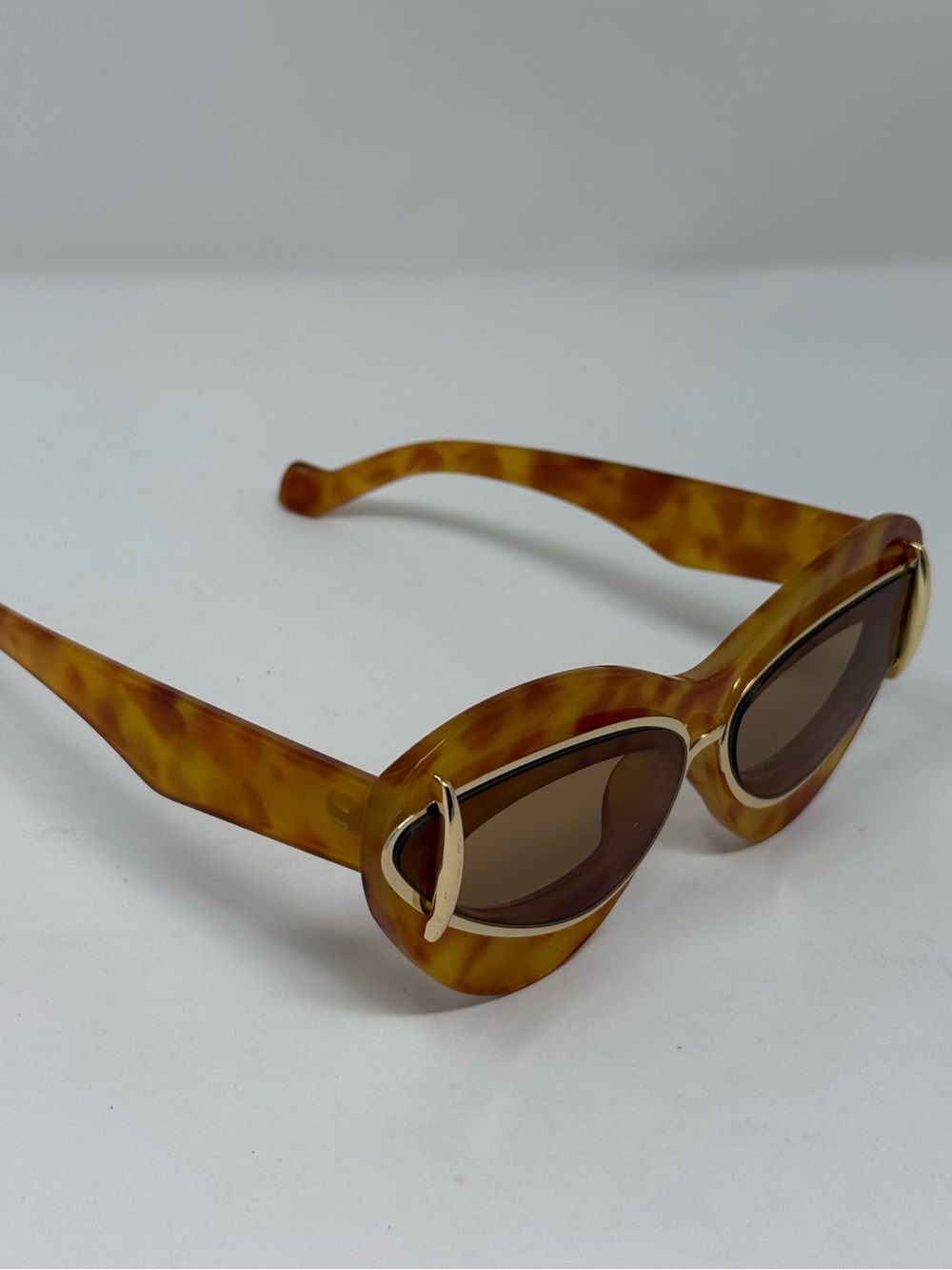 Tortoiseshell Cat Eye Sunglasses - Brown Lenses